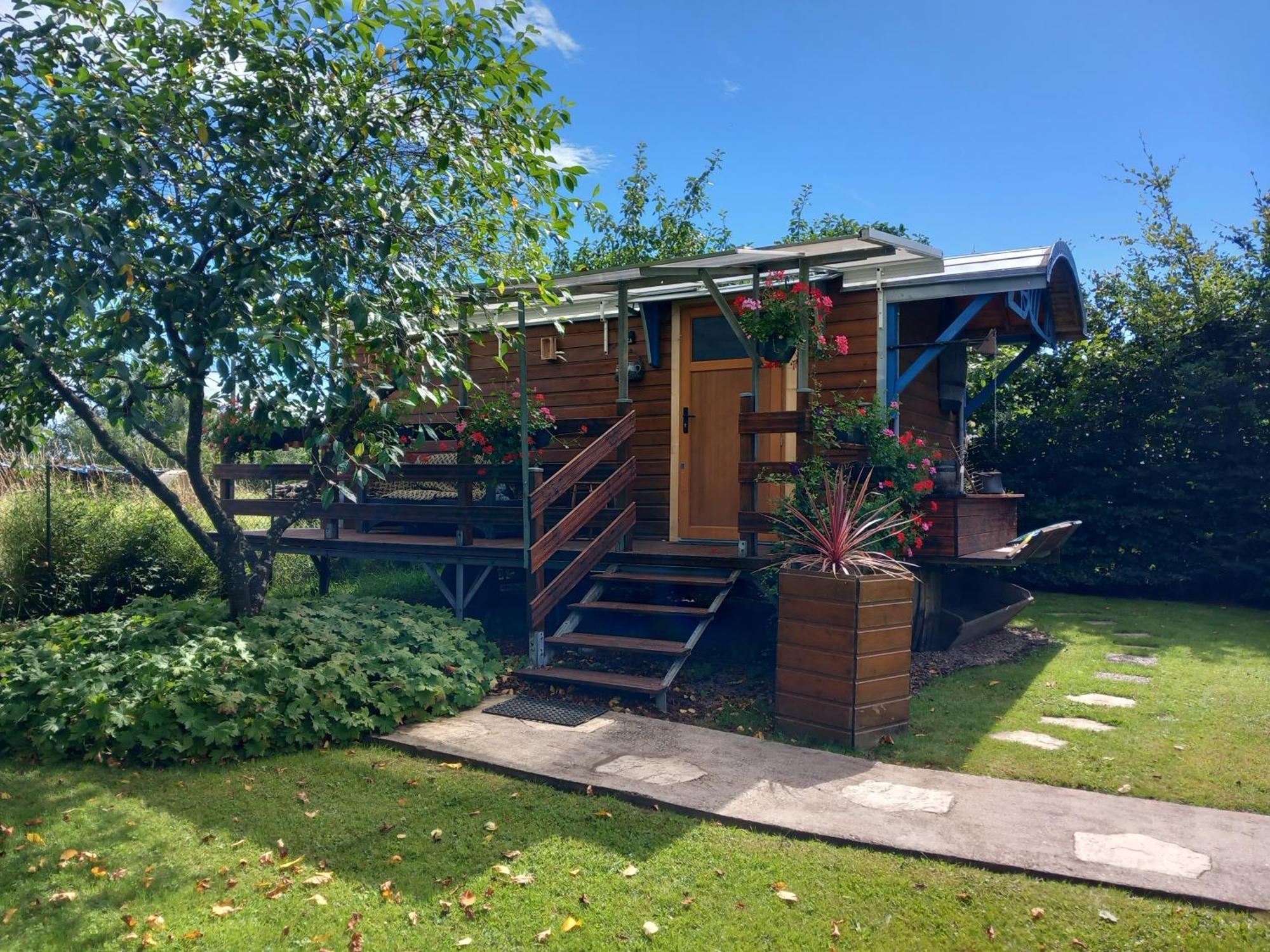 Holiday home Roulotte Du Berger